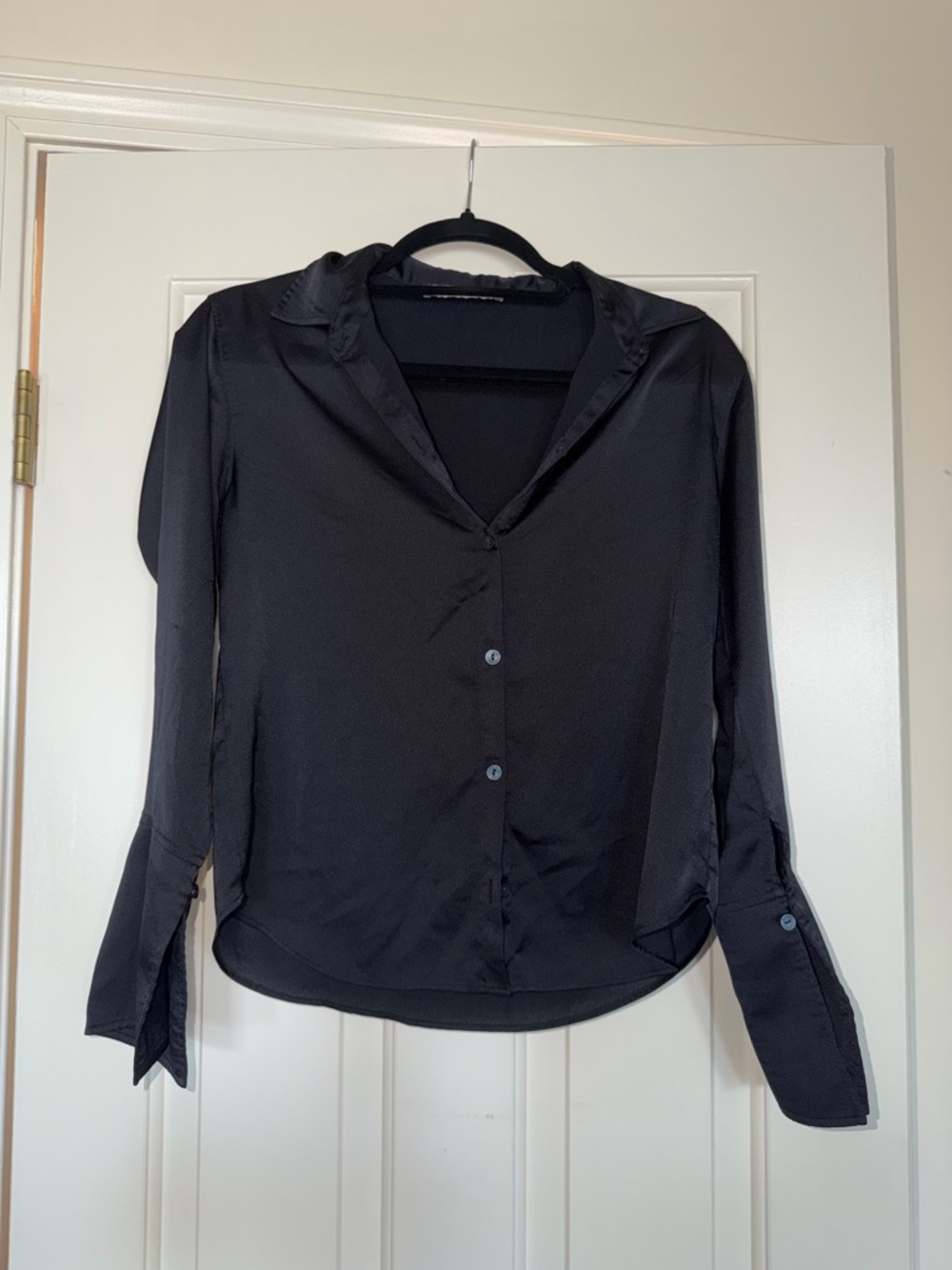 Abercrombie & Fitch Silky Black Button-Front Women's Blouse